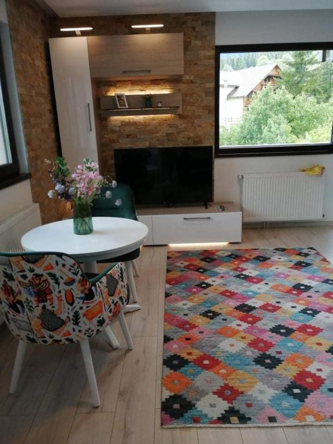 Belcara Apartment Буштені Екстер'єр фото