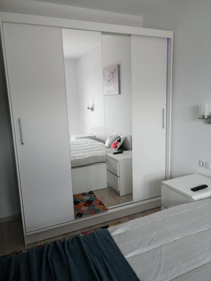 Belcara Apartment Буштені Екстер'єр фото