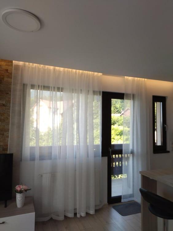 Belcara Apartment Буштені Екстер'єр фото