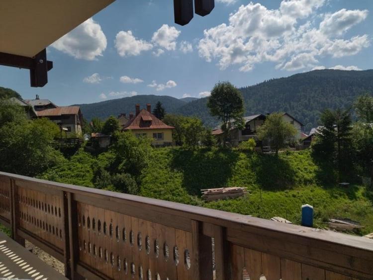 Belcara Apartment Буштені Екстер'єр фото